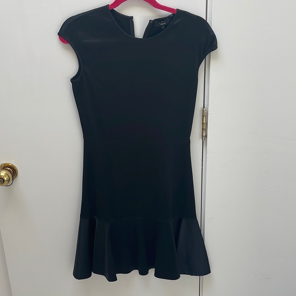 Theory black “clic” dress satin size 4